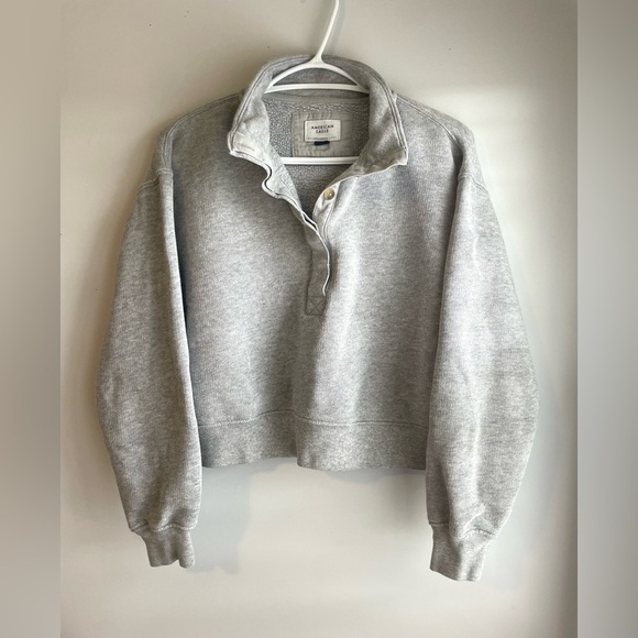 American Eagle Cropped Henley Fleece Sweatshirt Cozy Fall Preppy Style - Picture 5 of 7